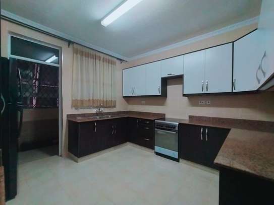 Serviced 4 Bed Apartment with En Suite at Mombasa Road image 8