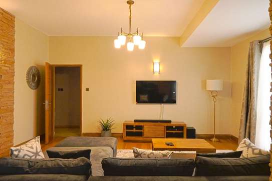 Serviced 2 Bed Apartment with En Suite at Lavington image 7