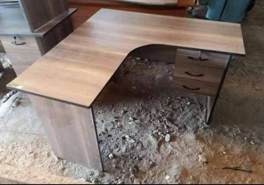 Executive, spacious and strong lshape office desks image 8