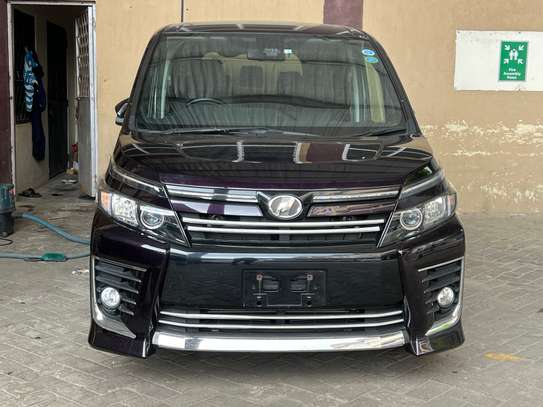 TOYOTA VOXY (WE ACCEPT HIRE PURCHASE) image 3