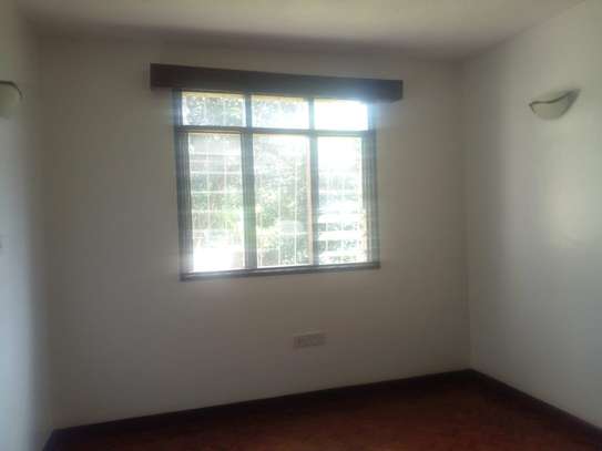 6 Bed House with Garden in Gigiri image 13