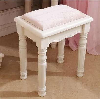 Vanity Mirror: Dressing Mirror Set, Stylish & Functional image 5