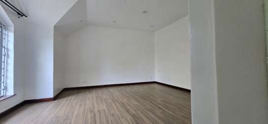 3 Bed Apartment with En Suite in Runda image 6