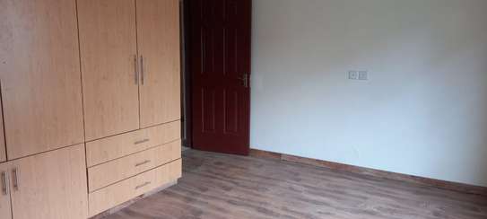 3 Bed Apartment with En Suite at Rhapta Road image 1
