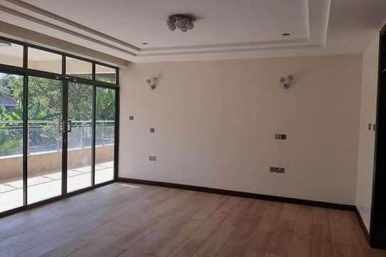 5 Bed Townhouse with En Suite at Issac Gathanju image 8