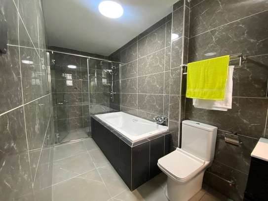 3 Bed Apartment with En Suite in Kilimani image 10