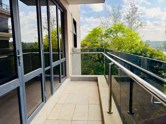 2 Bed Apartment with En Suite at Rhapta Road image 1