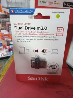 SanDisk Ultra Dual Drive M3.0 32 GB OTG Drive  (Grey, Silver image 1