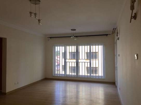 Serviced 3 Bed Apartment with En Suite in Rhapta Road image 6
