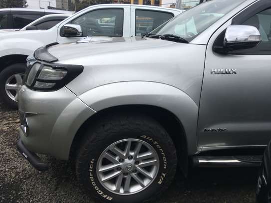 2015 TOYOTA HILUX DOUBLE CAB DIESEL image 4