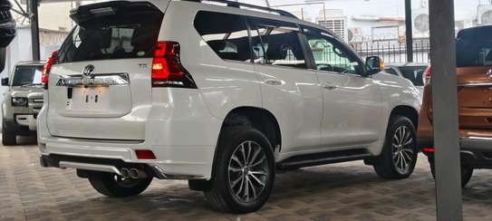 Toyota land Cruiser Prado Diesel engine 2017 image 6