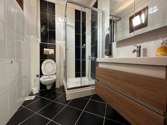 Furnished 3 Bed Apartment with En Suite in Kileleshwa image 13