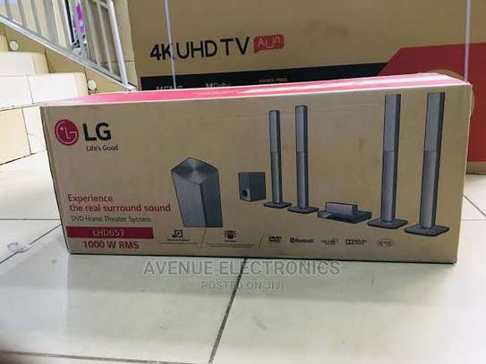 LG 1000Watts Home Theater 5.1Ch,4Tallboys+Bluetooth image 1