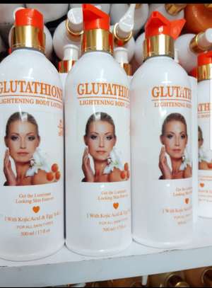 Glutathione whitening lotion in kenya. image 1