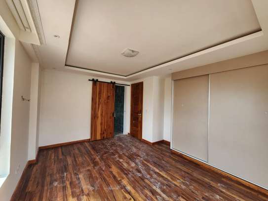 5 Bed Apartment with En Suite at Oloitoktok Road image 17