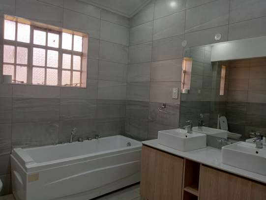7 Bed House with En Suite at Bogani Road image 14