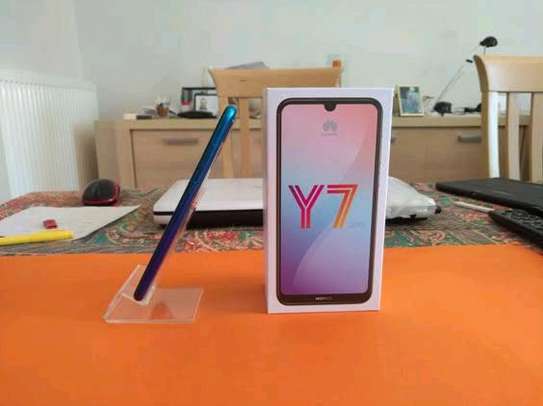 huawei y7 prime 32gb 3gb ram single line delivery