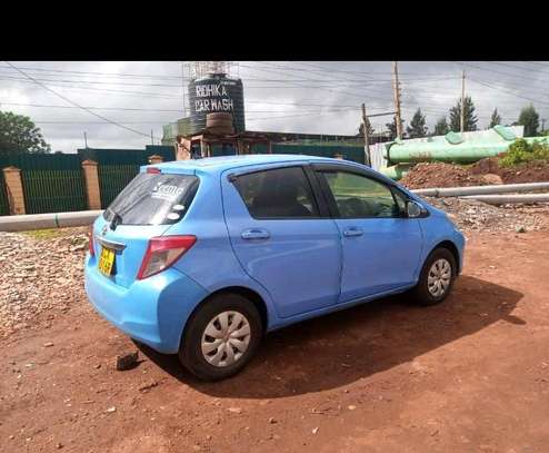 Well Maintained Toyota Vitz image 3