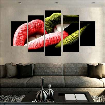 5pcs wall art smooching romantic kissing lips wall decor image 1