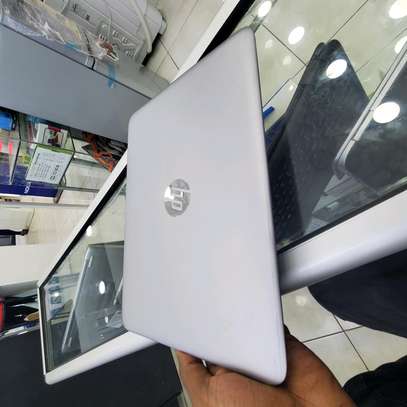HP EliteBook 820 G3 Core i5 8GB RAM 256 image 6