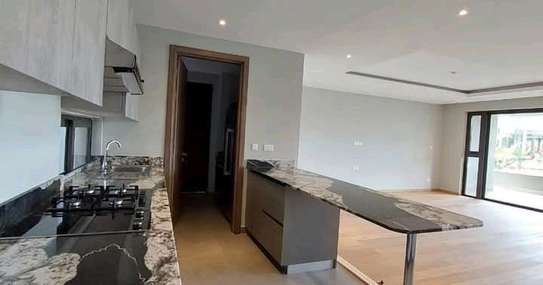 Three bedroom villas for sale kitsuru image 2