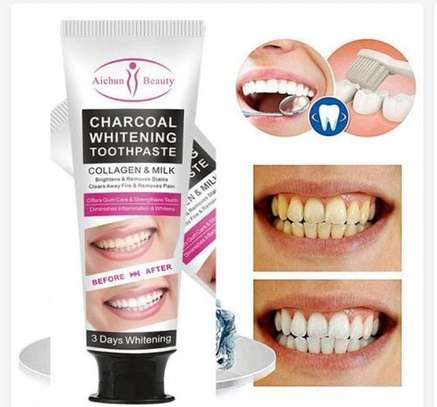 Aichun  Activated Charcoal  Collagen Stain Teeth Whitening image 1
