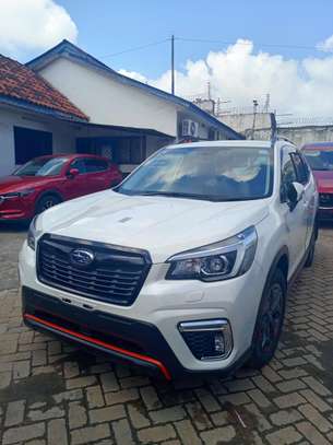 Subaru forester 2018 model E boxer image 3