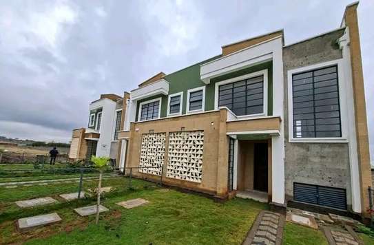 4 Bed Townhouse with En Suite in Kitengela image 1