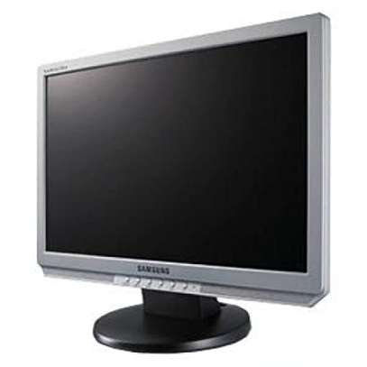 22 inch samsung monitor(WIDE). image 4