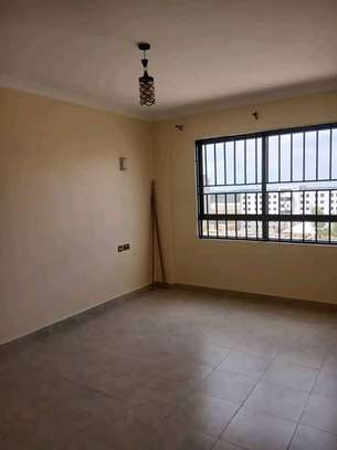 Modern Comfort Meets Convenience 3 Bedrooms image 4