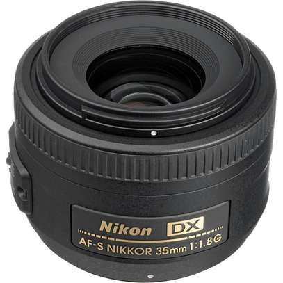 Nikon 35MM F 1.8 DX Lens image 1
