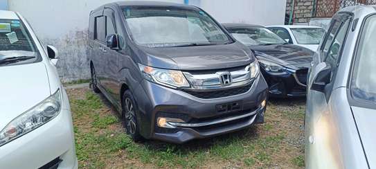 Honda Stepwagon Spada Grey 2018 image 4