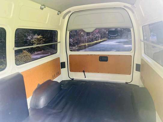 Toyota Hiace 9L fully loaded 2017 model image 3