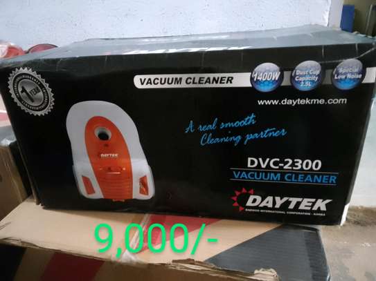Daytek Vacuum Cleaner image 3