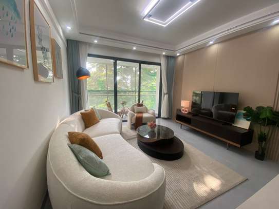 1 Bed Apartment with Swimming Pool in Kilimani image 13