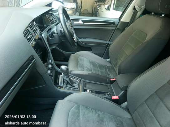 Volkswagen  Golf 1400cc image 5