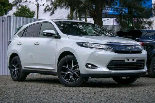 2017 Toyota harrier 4WD image 1