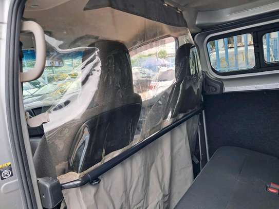 Nissan NV200 Silver 2018 image 12