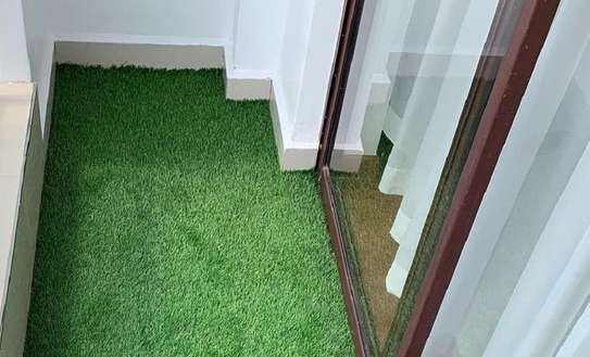 Durable grass carpet. image 2