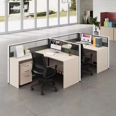 Officedesk;2 Streamlined Partition Panels Office Workstation image 2