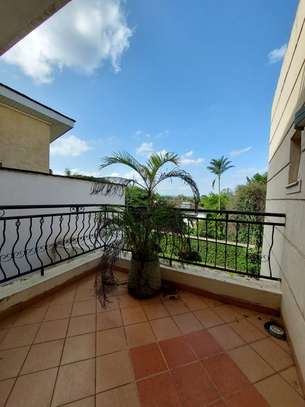 5 Bed Townhouse with En Suite in Westlands Area image 2