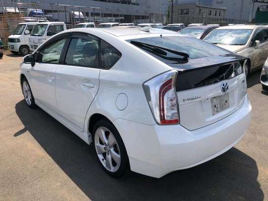 PRIUS HYBRID (HIRE PURCHASE ACCEPTED) image 5