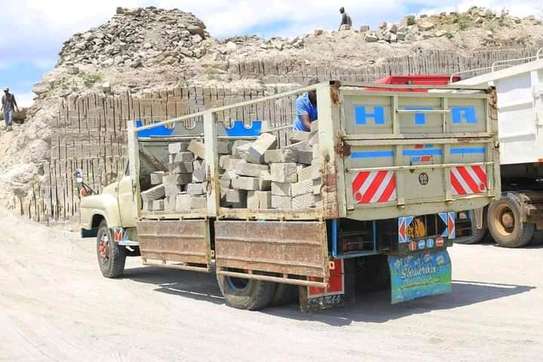 Machine cut stones image 4