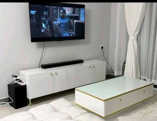 Executive set of tv stand & coffee table image 3