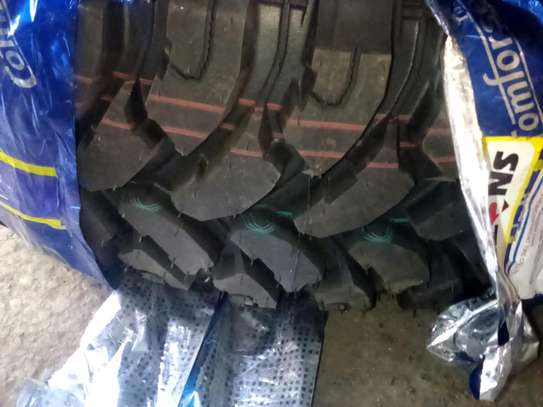 265/75R16 AT Comfoser tires brand new free fitting image 1
