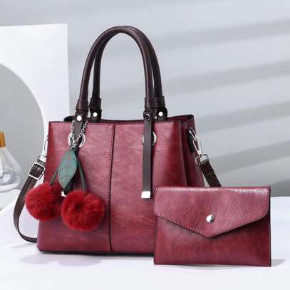 Elegant sizable ladies handbag image 4