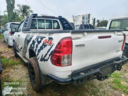 Toyota Hilux single cab 4wd optional 2016 image 1