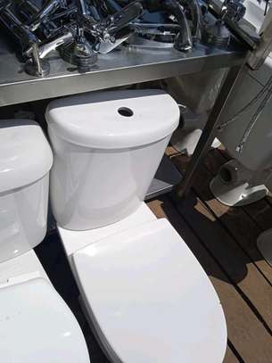 X UK toilet image 2