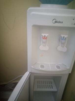 Midea Hot & Cold Water Dispenser image 1
