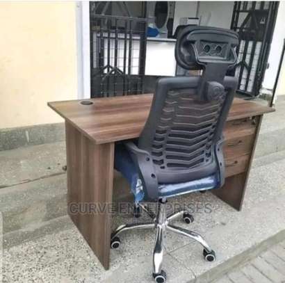 Office chair plus table image 1